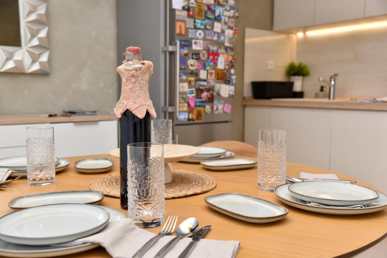 Sunny Bay - Free Parking Apartman